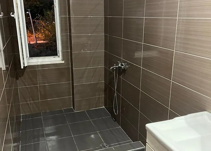 Vandrarhem Rooftop Gallery *